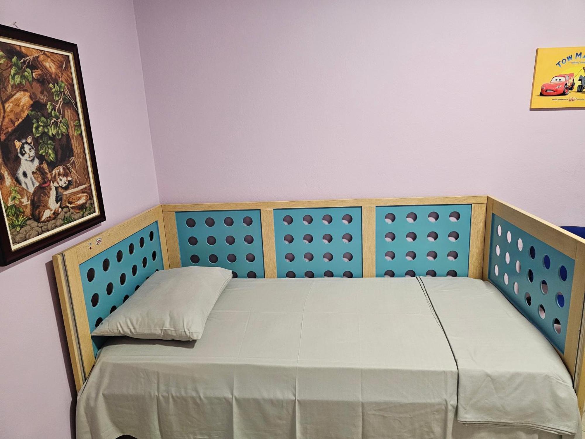 Bral Apartments 8 Two-Bedroom Beachfront ドゥラス エクステリア 写真